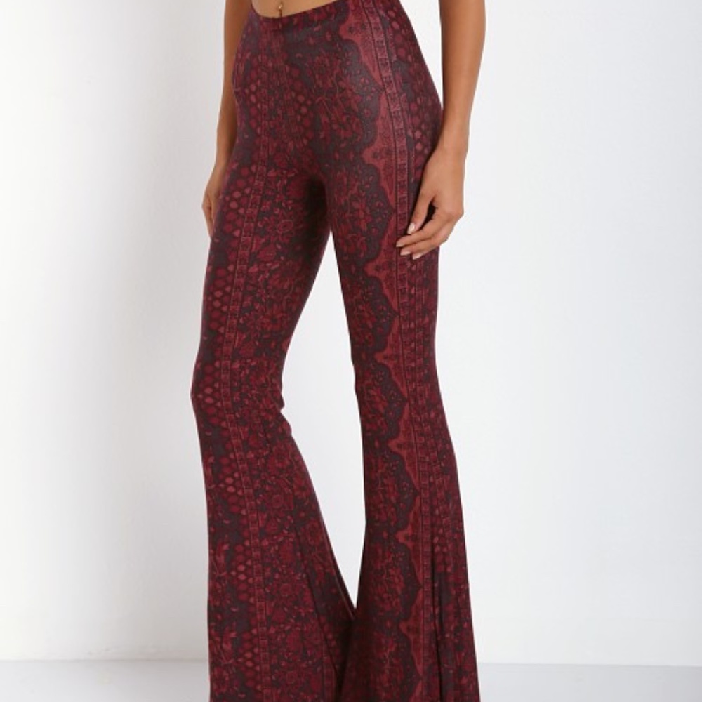 Novella Royale Janis Bells